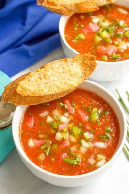  Gazpacho - Một món ăn lạnh tuyệt vời pha trộn vị chua và ngọt của mùa hè!